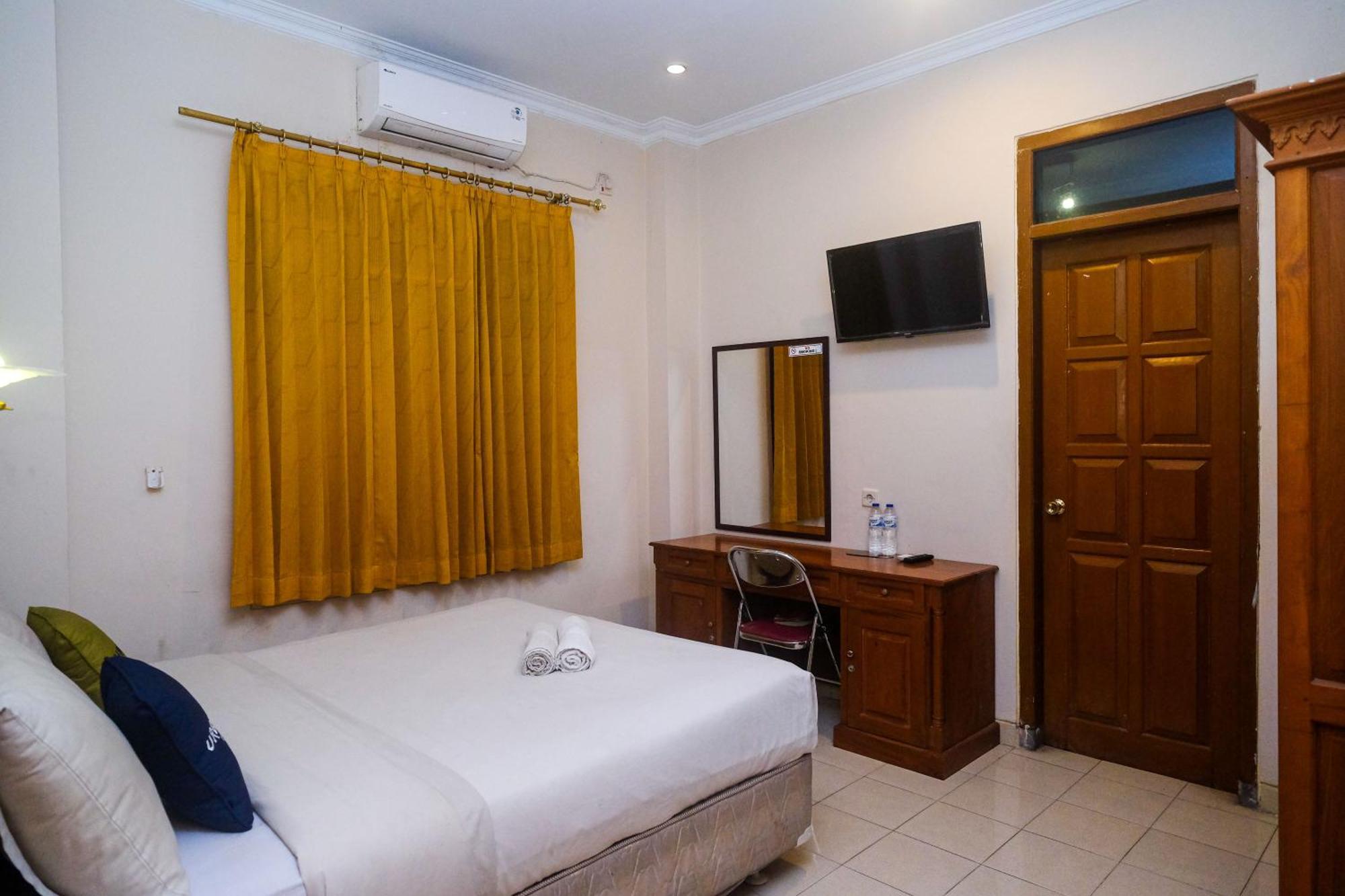 Urbanview Hotel Pondok Anggun Yogyakarta By Reddoorz Maguwo Ngoại thất bức ảnh
