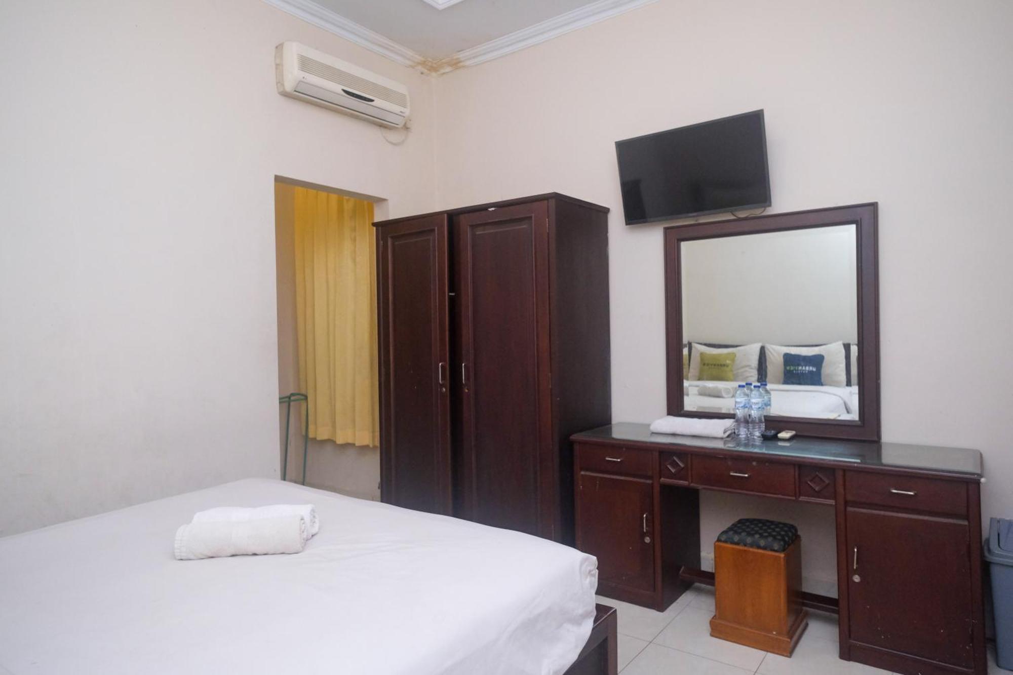 Urbanview Hotel Pondok Anggun Yogyakarta By Reddoorz Maguwo Ngoại thất bức ảnh
