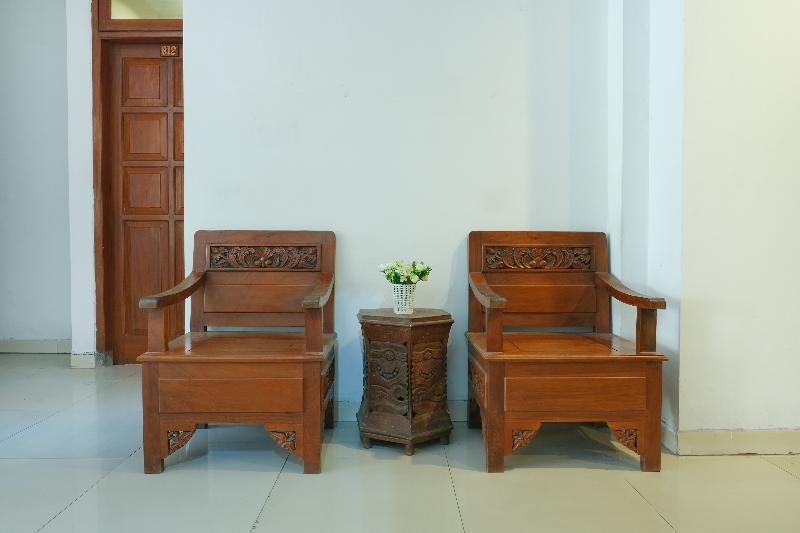 Urbanview Hotel Pondok Anggun Yogyakarta By Reddoorz Maguwo Ngoại thất bức ảnh